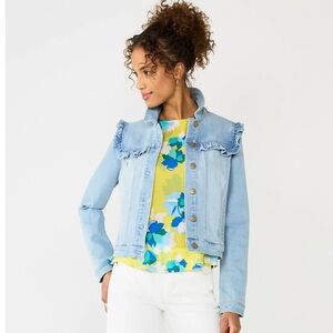 Draper James Size M RSVP Denim Jacket
Light Denim W/ Ruffle Yoke FABULOUS!